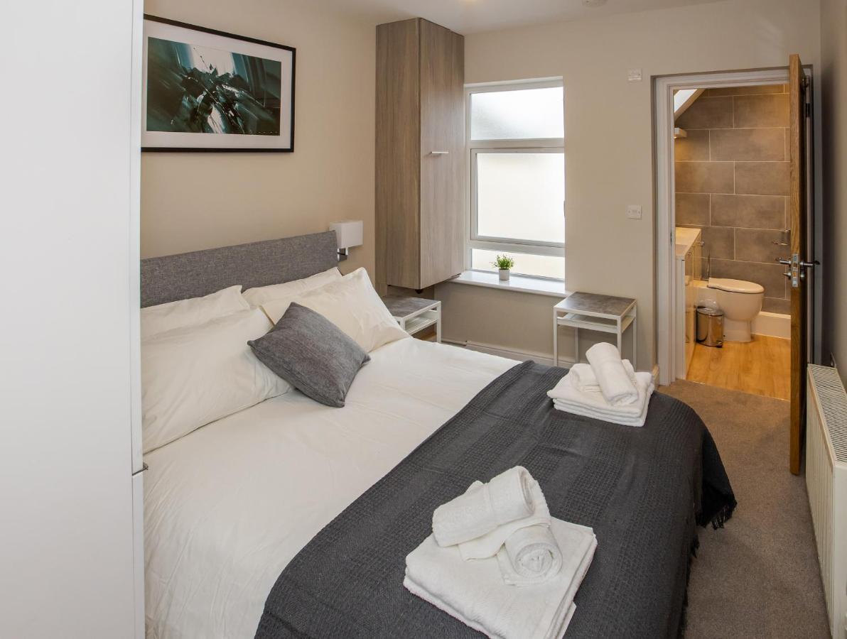 Bright And Luxurious Flat In The Heart Of Apartment Reading